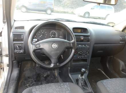 Opel - Astra