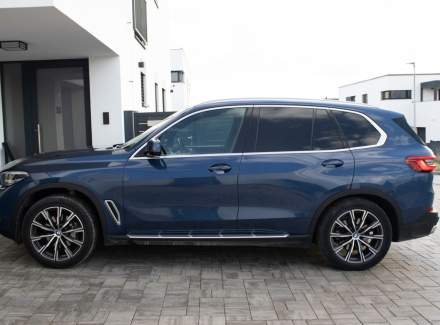 BMW - X5