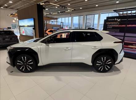 Toyota - bZ4X