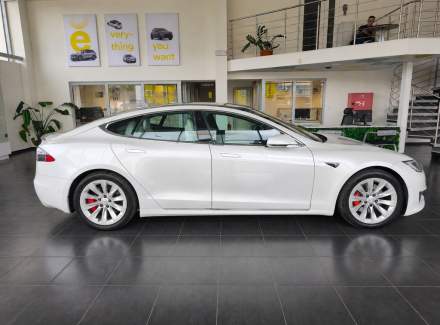 Tesla - Model S