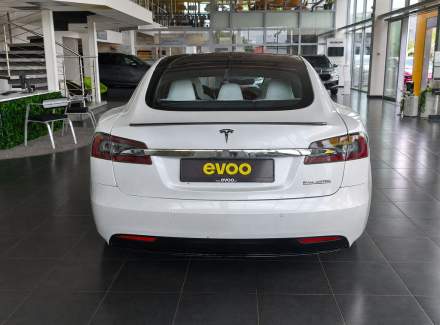 Tesla - Model S