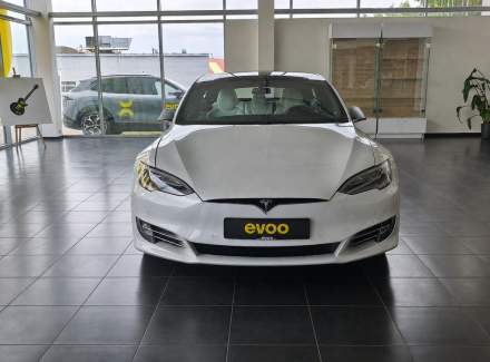 Tesla - Model S