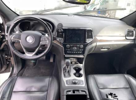 Jeep - Grand Cherokee