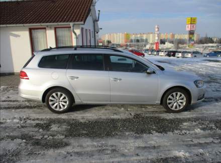 Volkswagen - Passat
