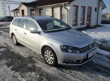 Volkswagen - Passat