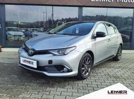 Toyota - Auris
