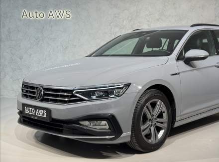 Volkswagen - Passat
