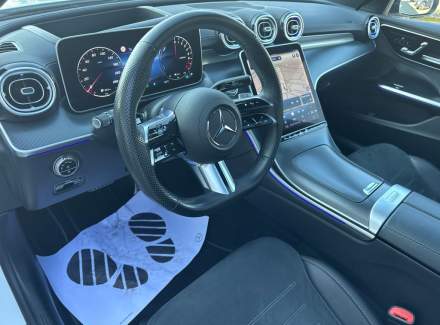 Mercedes-Benz - C-class