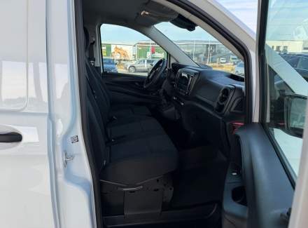 Mercedes-Benz - Vito