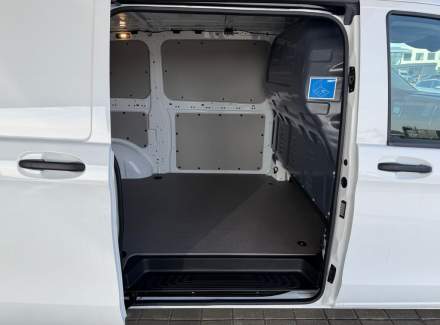 Mercedes-Benz - Vito