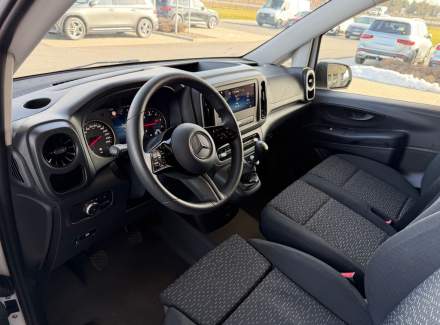 Mercedes-Benz - Vito