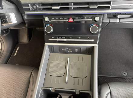 Hyundai - Santa FE