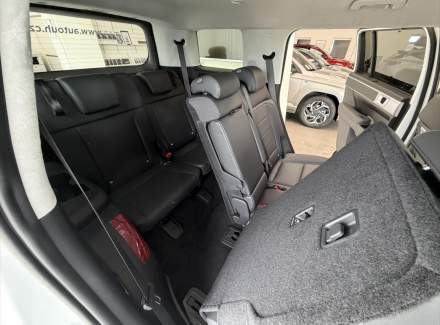 Hyundai - Santa FE