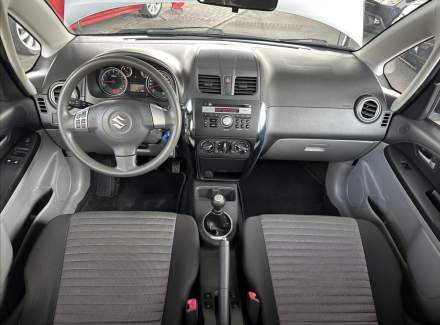 Suzuki - SX4