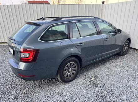 Škoda - Octavia