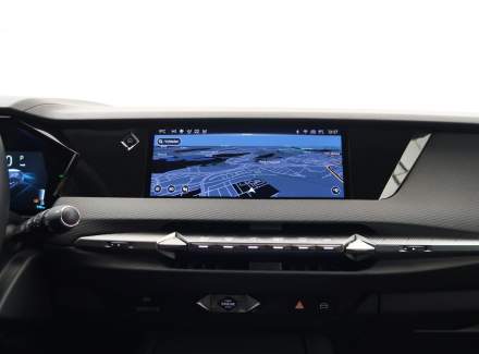 DS Automobiles - DS4