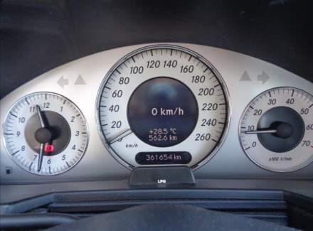 Mercedes-Benz - E-class