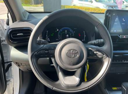 Toyota - Yaris Cross