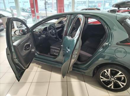 Toyota - Yaris
