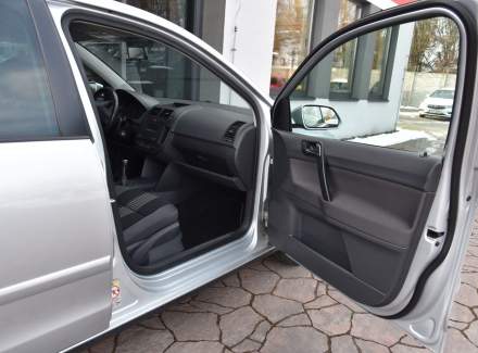 Volkswagen - Polo