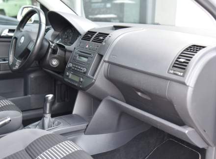 Volkswagen - Polo