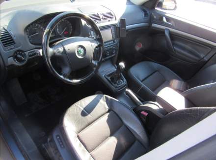 Škoda - Octavia