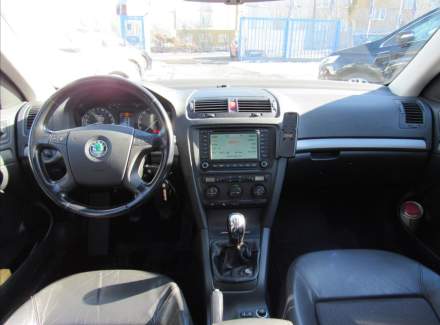 Škoda - Octavia