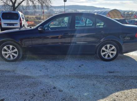 Mercedes-Benz - E-class