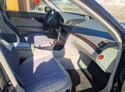 Mercedes-Benz - E-class