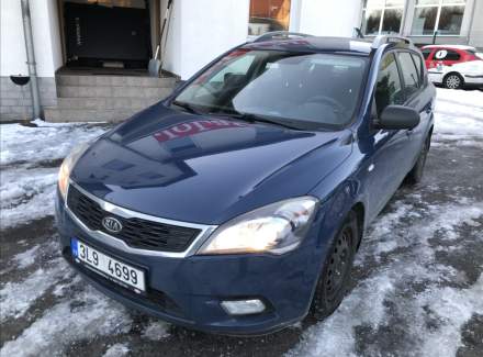 Kia - Cee'd