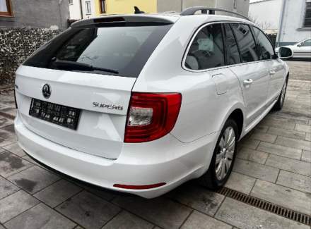 Škoda - Superb
