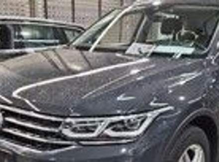 Volkswagen - Tiguan