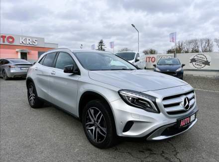 Mercedes-Benz - GLA