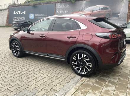Kia - XCeed
