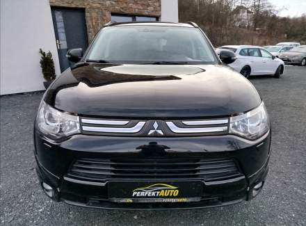 Mitsubishi - Outlander