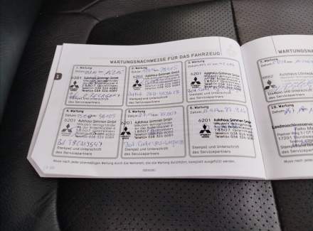 Mitsubishi - Outlander