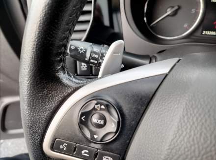 Mitsubishi - Outlander