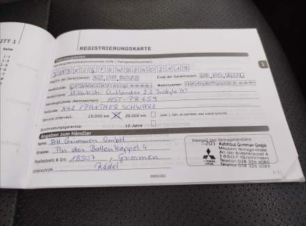 Mitsubishi - Outlander