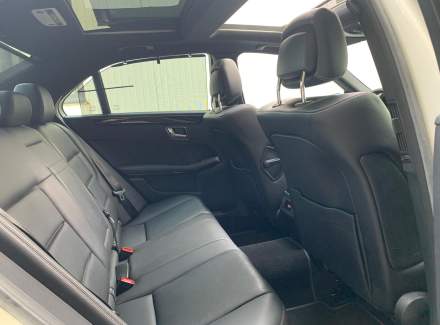 Mercedes-Benz - E-class E 220 CDI BlueEFFICIENCY (170 Hp) 7G-TRONIC PLUS