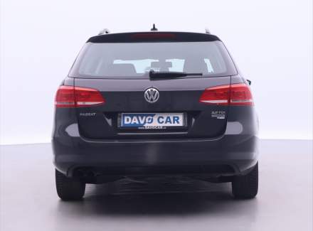 Volkswagen - Passat