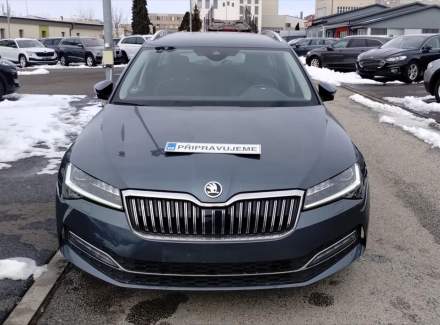 Škoda - Superb
