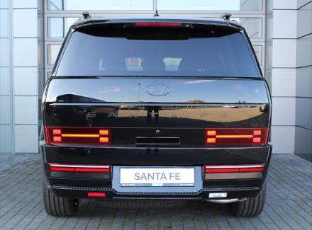 Hyundai - Santa FE