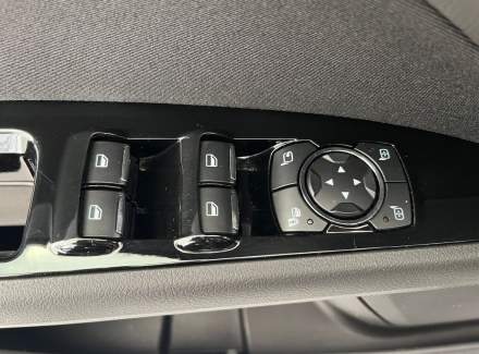 Ford - Mondeo