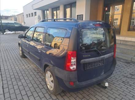 Dacia - Logan