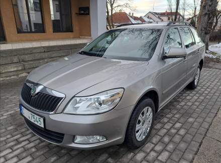 Škoda - Octavia