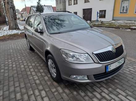 Škoda - Octavia