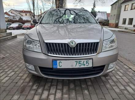 Škoda - Octavia