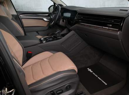 Volkswagen - Touareg