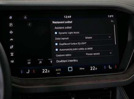 Volkswagen - Touareg