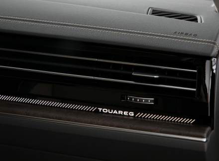 Volkswagen - Touareg